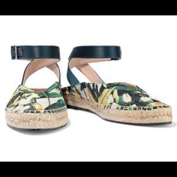 Stuart Weitzman floral print flat espadrilles - Picture 2 of 11